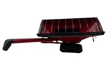 Load image into Gallery viewer, 1/64 Brent V1300 Grain Cart With Tracks