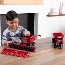 Load image into Gallery viewer, 1/32 Case IH Harvesting Set With AFS Connect Magnum 380, Grain Cart & 8230 Combine W/ 2 Heads