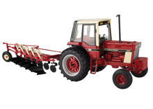 Load image into Gallery viewer, 1/16 International Harvester™ 986 with 720 Plow – Precision Heritage