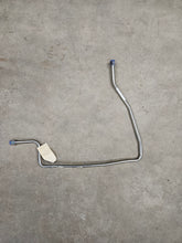 Load image into Gallery viewer, Pneumatic Trailer Brake Line - 84338238
