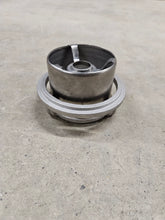 Load image into Gallery viewer, Thermostat Housing Kit - 504263917

