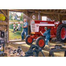 Load image into Gallery viewer, Farmall `Red Power` Master Pieces 1000 Pc Puzzle
