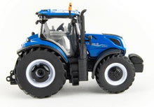 Load image into Gallery viewer, 1/64 New Holland T7.300 with PLM Intelligence™, ERTL Prestige Collection
