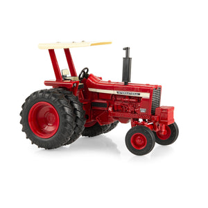 1/32 IH Farmall 856 Tractor