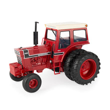 Load image into Gallery viewer, 1/16 International Harvester 1466 Black Stripe 2WD W/ Cab,  Prestige Collection
