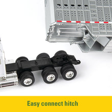 Load image into Gallery viewer, 1/32 Freightliner™ Semi with Livestock Trailer and Cattle
