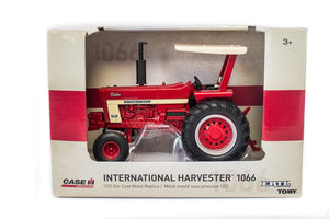 1/32 International Harvester 1066